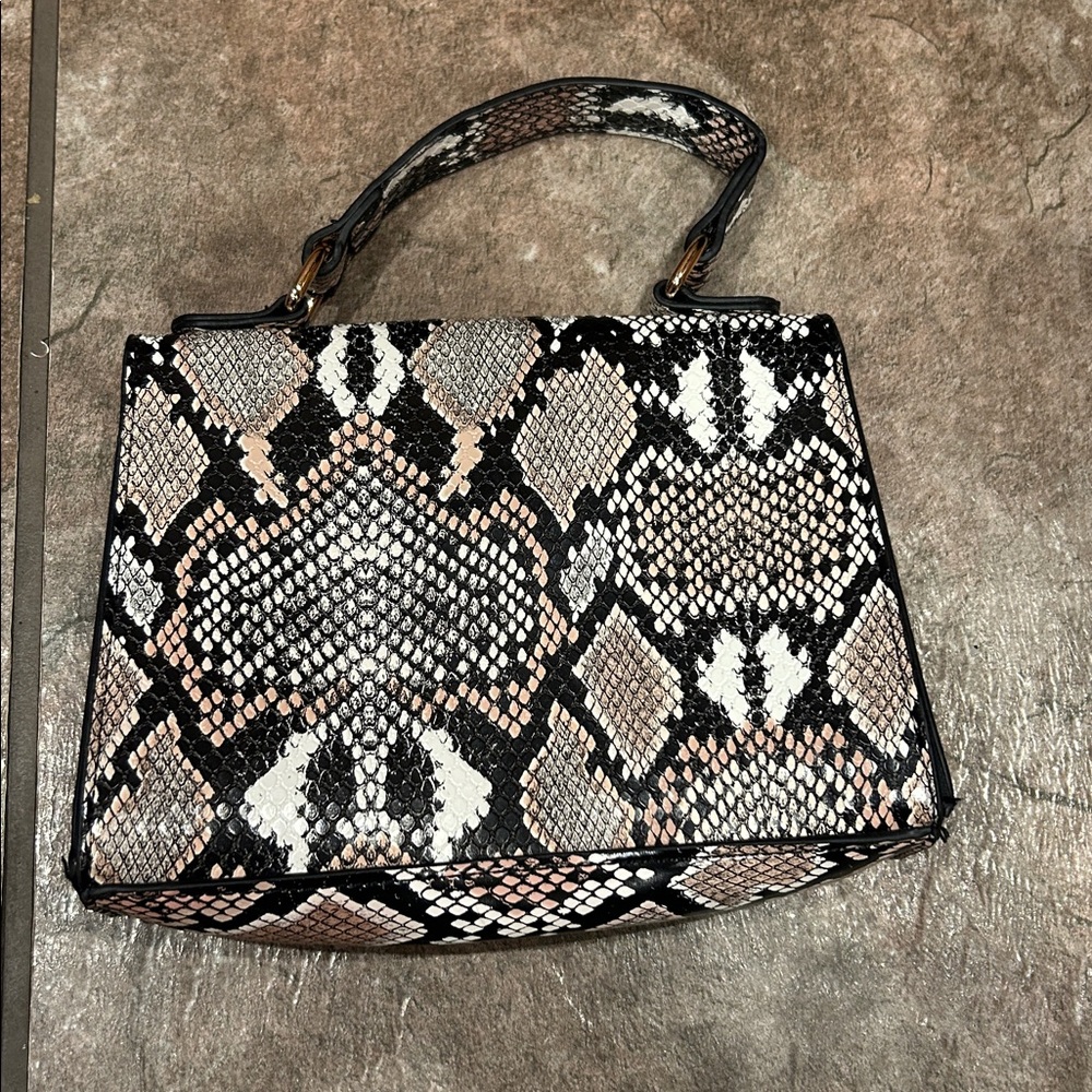 Small purse - Picture 2 of 3